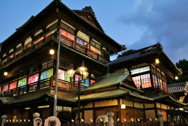 道後温泉本館